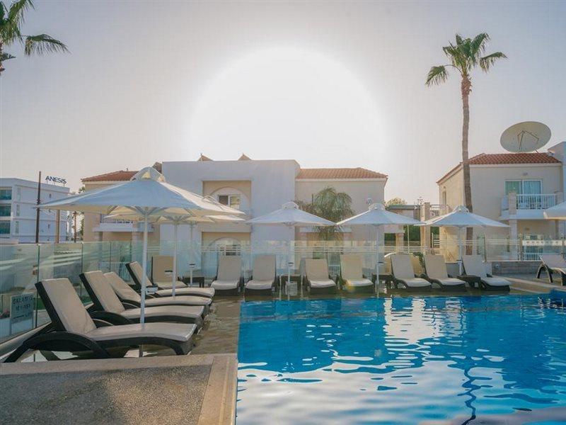 New Famagusta Hotel & Suites Ajía Nápa Eksteriør bilde