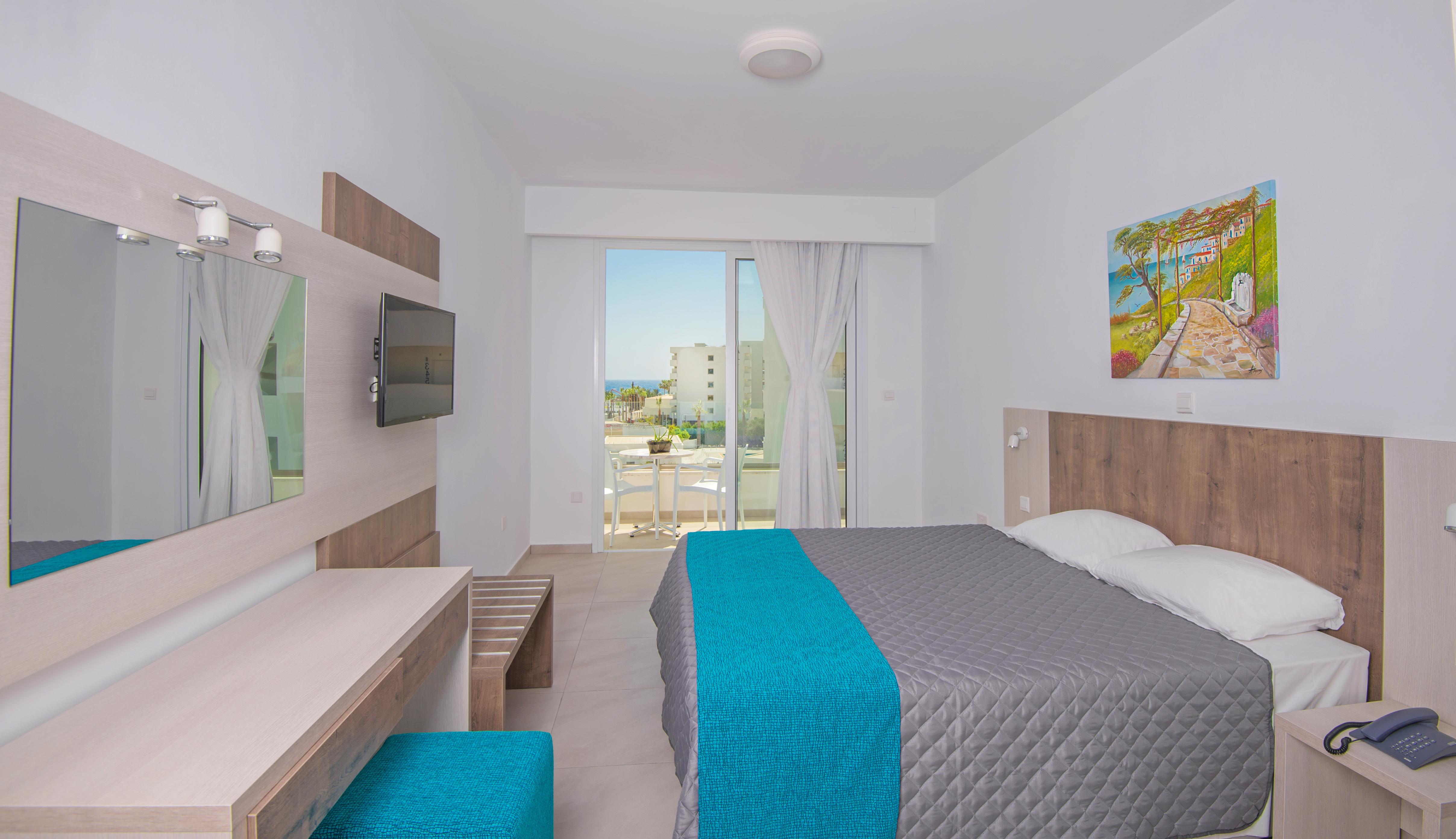 New Famagusta Hotel & Suites Ajía Nápa Eksteriør bilde
