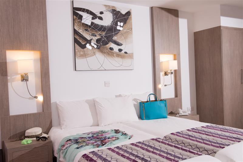 New Famagusta Hotel & Suites Ajía Nápa Eksteriør bilde