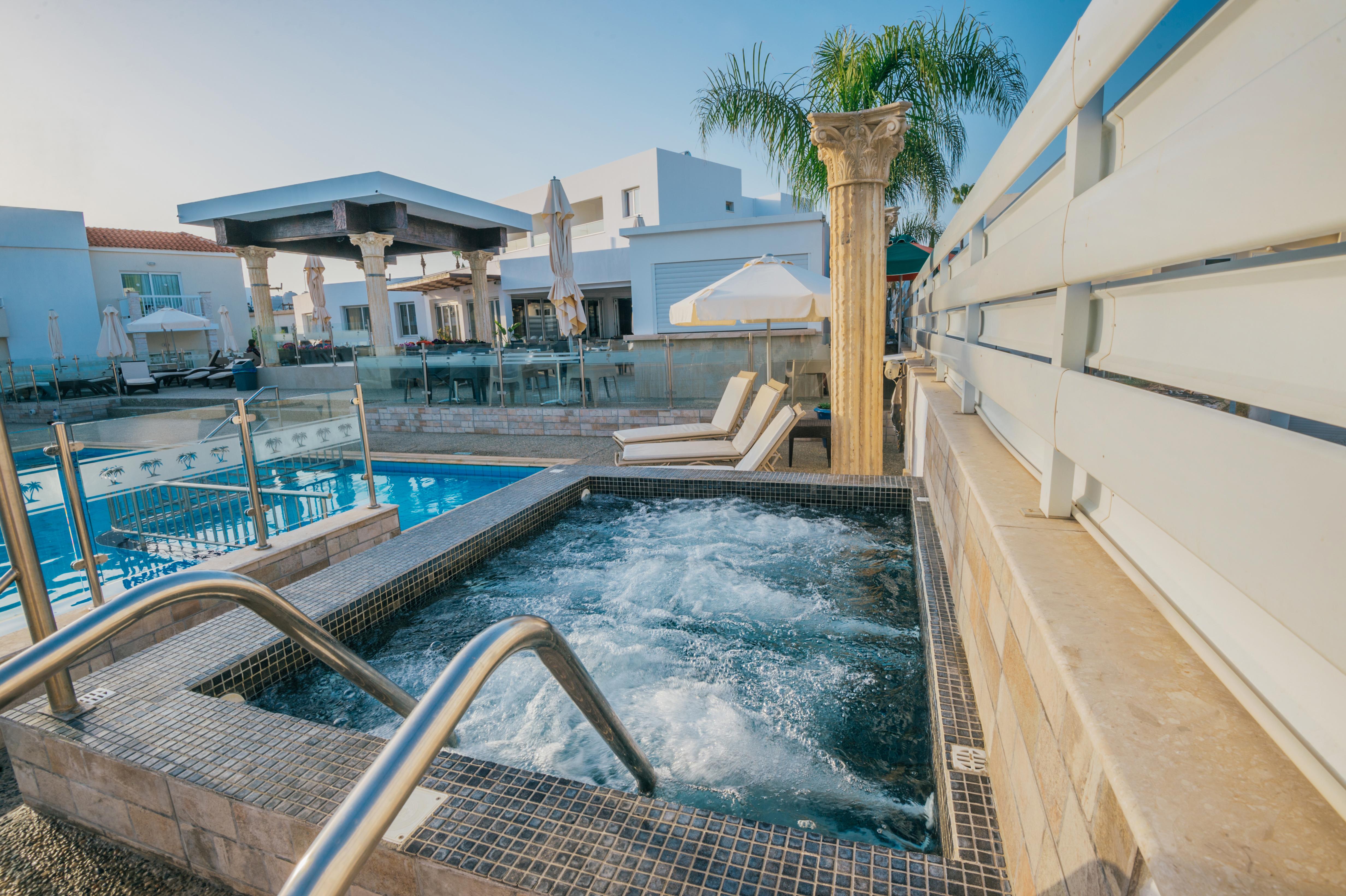 New Famagusta Hotel & Suites Ajía Nápa Eksteriør bilde