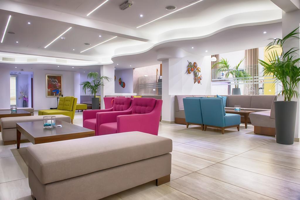 New Famagusta Hotel & Suites Ajía Nápa Eksteriør bilde
